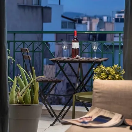 Penthouse With Acropolis View 8ppl, 140sqm Апартаменты Афины