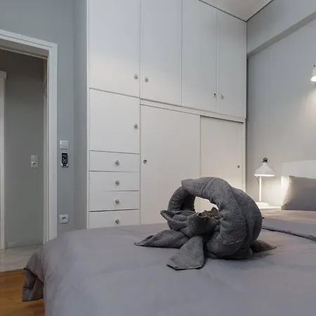Penthouse With Acropolis View 8ppl, 140sqm Апартаменты *